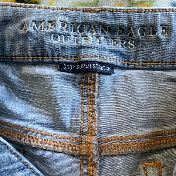 Shorts - Picture 2 of 4